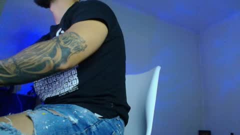 Snapshot of xandercagex chatting on November 2025 06:18:02 AM XanderCageX online show from November 2025 06:18:02 AM