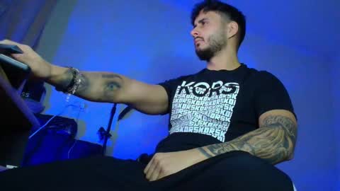 Snapshot of xandercagex chatting on December 2025 07:52:02 PM XanderCageX online show from December 2025 07:52:02 PM