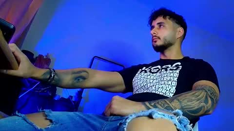 Snapshot of xandercagex chatting on December 2025 08:23:01 AM XanderCageX online show from December 2025 08:23:01 AM