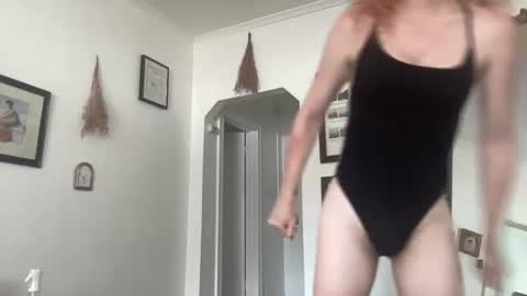 Xandra online show from July 2026 11:40:01 PM