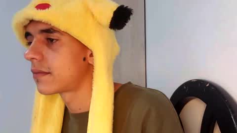 Andres online show from February 2025 01:10:01 AM