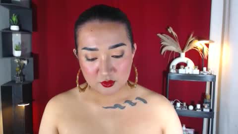 Nira   NOT INTO CHEAP GUYS  online show from October 2025 09:05:02 PM