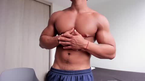 Xavier online show from February 2025 05:39:02 PM