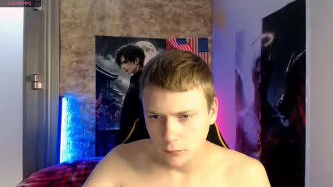 xavier_night81 online show from December 2025 11:37:01 AM