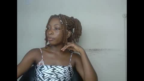 Snapshot of xcreamypussy chatting on December 2024 11:00:01 PM xcreamypussy online show from December 2024 11:00:01 PM