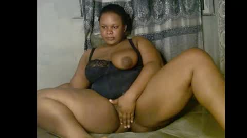 Snapshot of xcumxonxme chatting on February 2025 09:10:01 PM xcumxonxme online show from February 2025 09:10:01 PM