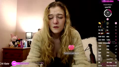 Snapshot of xelliee_rosex chatting on December 2024 06:10:02 AM EllieeRose online show from December 2024 06:10:02 AM