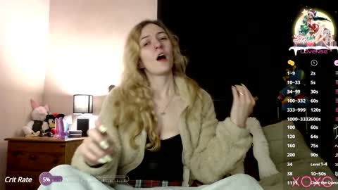 Snapshot of xelliee_rosex chatting on January 2025 02:36:02 PM EllieeRose online show from January 2025 02:36:02 PM