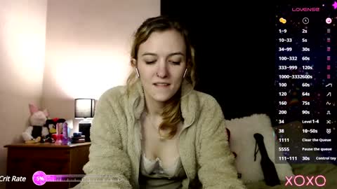 Snapshot of xelliee_rosex chatting on January 2025 05:19:01 AM EllieeRose online show from January 2025 05:19:01 AM