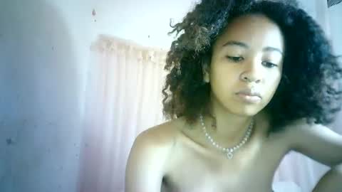 xenna610827 online show from January 2025 05:10:01 AM