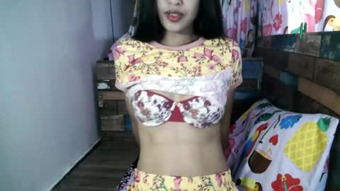 xgurlxlaloox online show from April 2026 12:49:02 AM