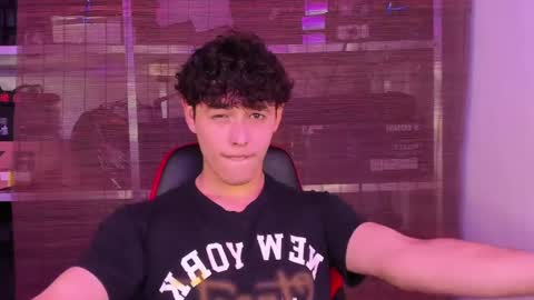 Snapshot of xhans17 chatting on February 2025 02:36:02 AM xhan online show from February 2025 02:36:02 AM