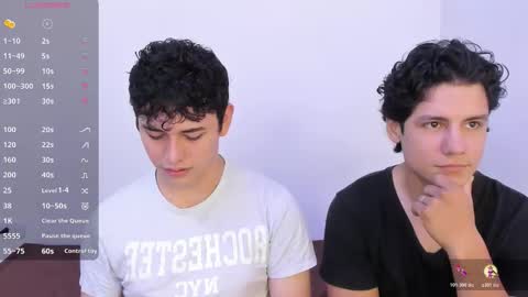 Snapshot of xhans17 chatting on October 2025 04:03:02 PM xhan online show from October 2025 04:03:02 PM