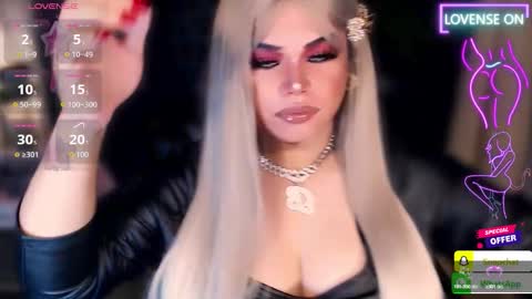 xHUGECOCKTILLCUMX online show from February 2026 08:51:01 AM