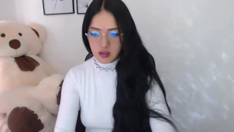 Xia online show from September 2025 10:02:02 PM