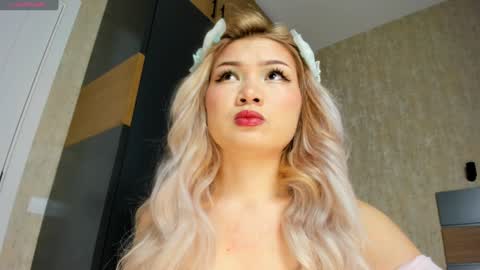 Snapshot of xiao_mei_ chatting on December 2024 03:26:01 AM Sweetie online show from December 2024 03:26:01 AM