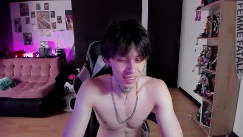 xIce Boy online show from June 2026 06:47:01 PM