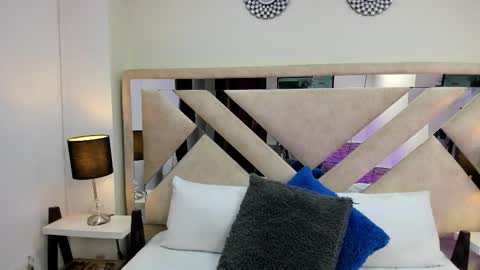 Xime  online show from February 2026 02:45:01 AM