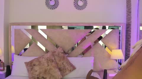 Xime  online show from April 2026 03:47:01 AM