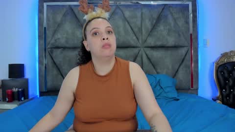 Snapshot of ximenarusso chatting on December 2024 09:56:02 AM online show from December 2024 09:56:02 AM