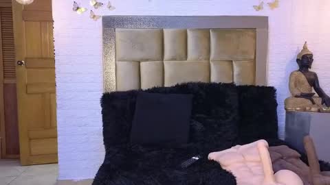 ximena online show from January 2025 08:25:01 AM