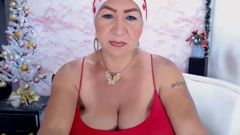 XIOMY   give LIKE on my page online show from December 2024 12:51:02 PM