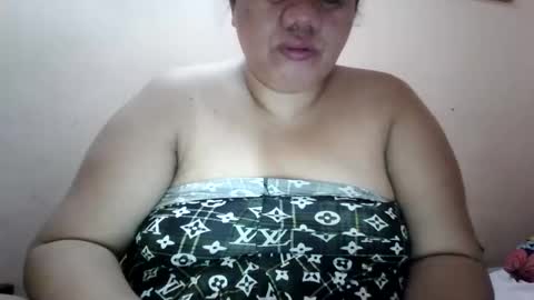 xjuicytits online show from February 2026 01:02:02 AM