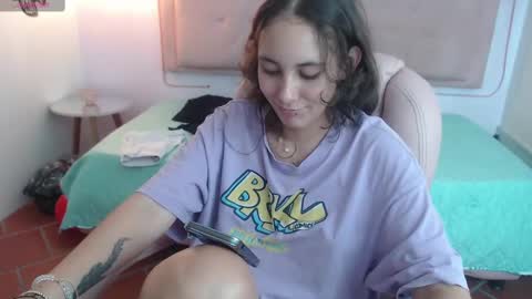 Snapshot of xlunna chatting on February 2025 10:59:02 PM lunna online show from February 2025 10:59:02 PM
