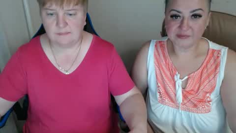 Snapshot of xmollyjanex chatting on September 2025 07:25:01 PM XMollyJaneX online show from September 2025 07:25:01 PM
