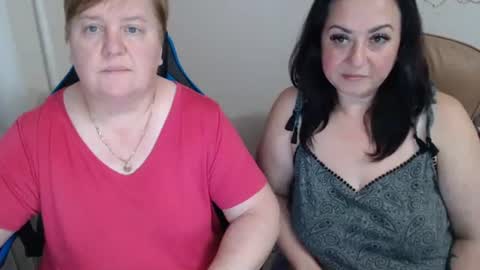 Snapshot of xmollyjanex chatting on September 2025 08:35:01 PM XMollyJaneX online show from September 2025 08:35:01 PM