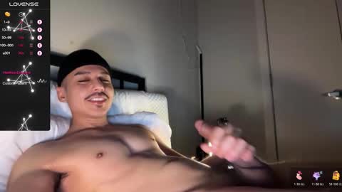 Snapshot of xmomentumx chatting on November 2025 05:29:01 AM xmomentumx online show from November 2025 05:29:01 AM