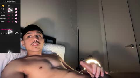 Snapshot of xmomentumx chatting on November 2025 05:45:02 PM xmomentumx online show from November 2025 05:45:02 PM