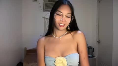 Snapshot of xmonica_cummerx chatting on February 2025 06:58:02 AM Sweet Monica online show from February 2025 06:58:02 AM