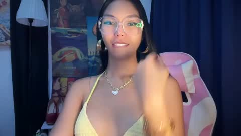 Snapshot of xmonica_cummerx chatting on March 2025 08:27:01 AM Sweet Monica online show from March 2025 08:27:01 AM