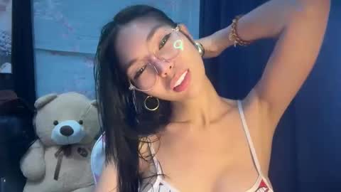 Snapshot of xmonica_cummerx chatting on September 2025 08:36:02 AM Sweet Monica online show from September 2025 08:36:02 AM