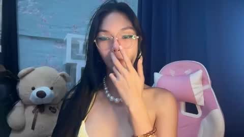 Snapshot of xmonica_cummerx chatting on September 2025 09:08:02 AM Sweet Monica online show from September 2025 09:08:02 AM