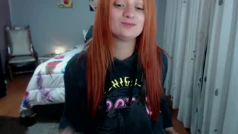 Snapshot of xnathashax1 chatting on February 2025 01:05:02 AM luciana online show from February 2025 01:05:02 AM