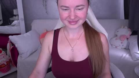 Snapshot of xo_monica chatting on October 2025 12:47:01 PM Monica online show from October 2025 12:47:01 PM