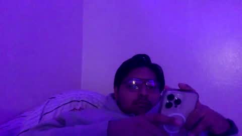 Snapshot of xob3n chatting on November 2025 07:51:02 AM Alejandro FullMoon online show from November 2025 07:51:02 AM