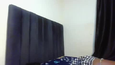 Snapshot of xoxo_sexyla chatting on July 2026 03:55:01 AM Raya online show from July 2026 03:55:01 AM