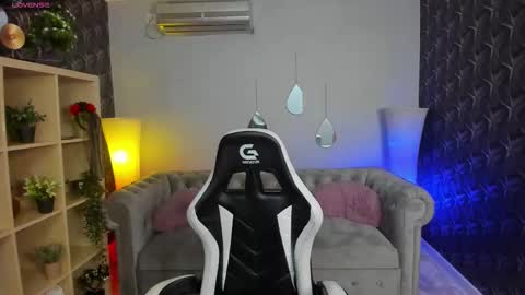 Snapshot of xpuka chatting on January 2026 05:37:01 PM xpuka online show from January 2026 05:37:01 PM