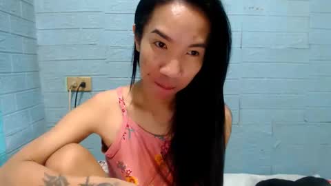 Snapshot of xsavagemistressx chatting on December 2024 02:05:02 PM Ask Me Baby online show from December 2024 02:05:02 PM