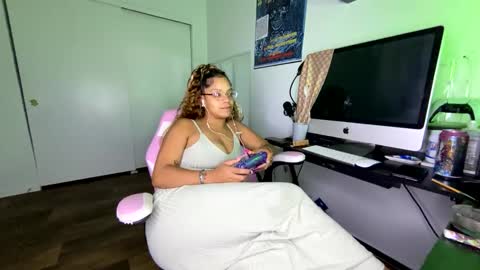 Snapshot of xstargazingx chatting on September 2025 06:35:01 AM xStarGazingx online show from September 2025 06:35:01 AM