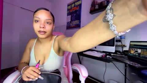 Snapshot of xstargazingx chatting on December 2025 07:07:01 PM xStarGazingx online show from December 2025 07:07:01 PM