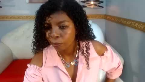 xtinarave online show from June 2026 07:15:02 PM
