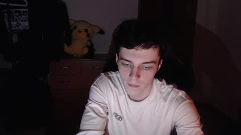 traqqq online show from February 2025 02:37:01 AM