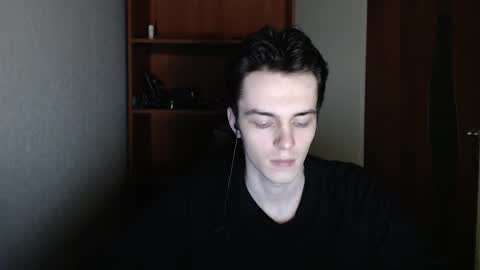 traqqq online show from September 2025 07:14:02 PM