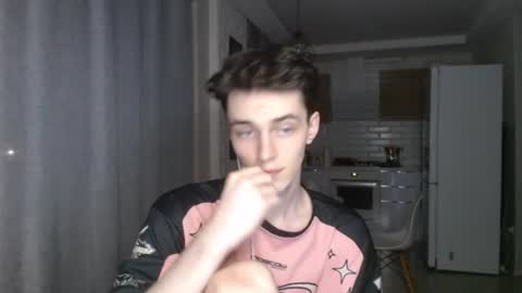 traqqq online show from July 2026 07:29:01 PM
