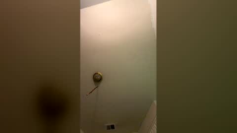 xundera online show from April 2026 09:04:01 AM