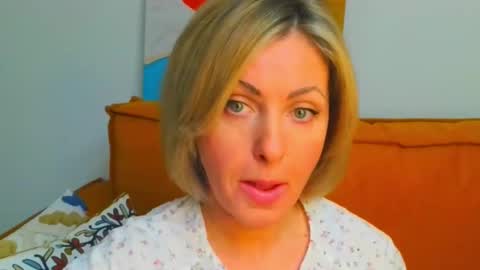 Snapshot of xvaleriax0 chatting on February 2026 03:31:01 PM xvaleriax0 online show from February 2026 03:31:01 PM